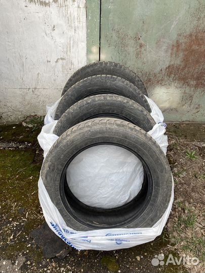 Nokian Tyres Hakkapeliitta 5 SUV 225/60 R18 104T