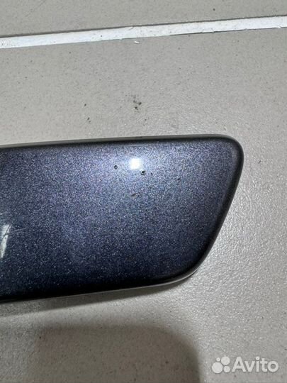 Крышка форсунки омывателя фар левая Toyota Land