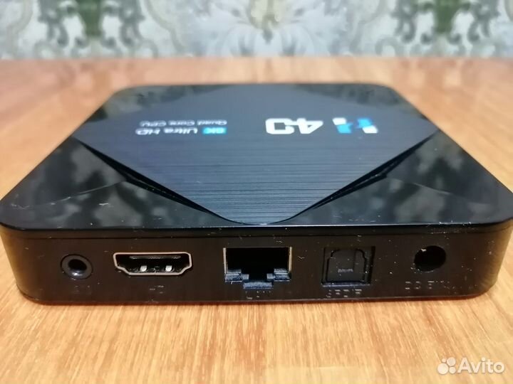 Smart box tv Android 10. H 40
