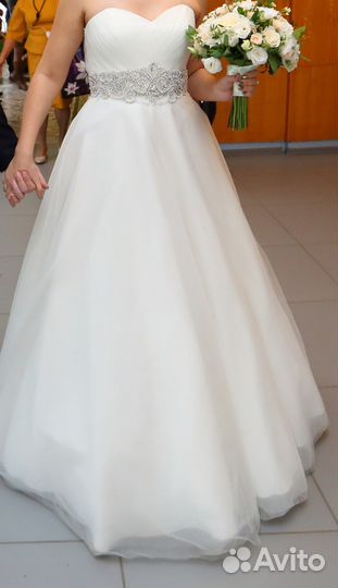 Продаю свадебное платье