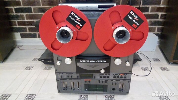 Магнитофон 