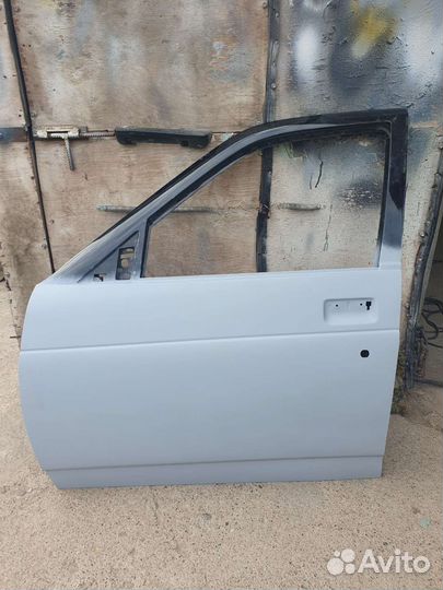 Дверь передняя левая на LADA priora (лада приора)