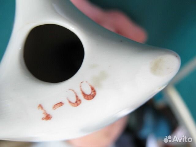 Фарфоровая солонка 