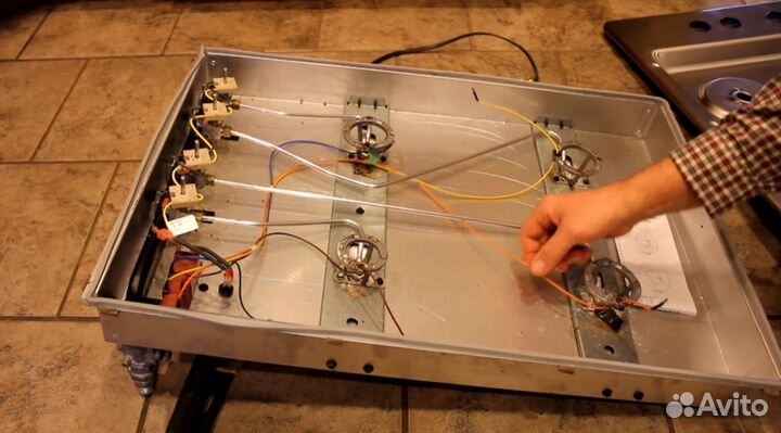 Ремонт газовых плит,варочных панелей,так же запчас