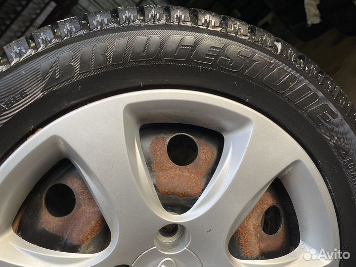 R15 Bridgestone Ice Cruiser 7000 195/55, PCD 4x100 DIA 54.1