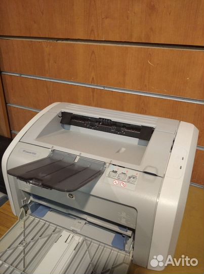 Принтер лазерный HP 1020