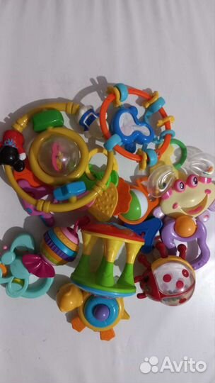 Детские развивающие игрушки,погремушки пакетом