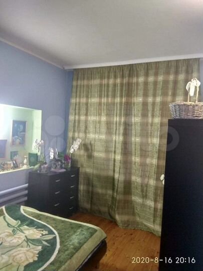 Дом 215 м² на участке 15 сот.