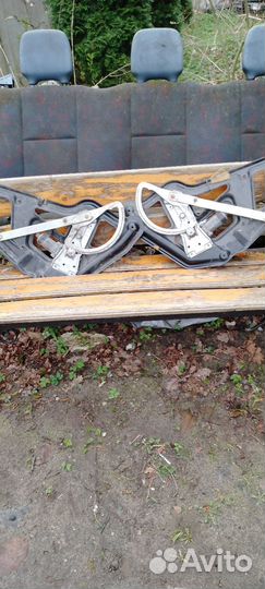 Mercedes sprinter 2006г двери зад