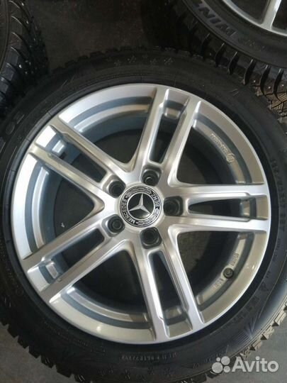Зимние колёса Mercedes C-class 225/50/17 Dunlop