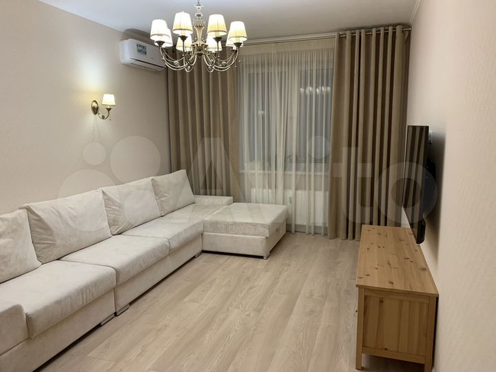 2-к. квартира, 58 м², 9/17 эт.