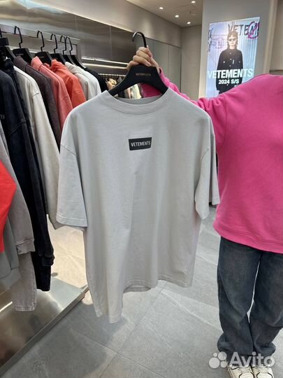 Футболка vetements оригинал