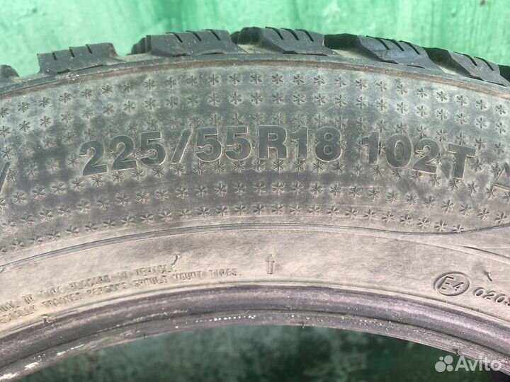 Kumho I'Zen RV KC15 225/55 R18 102T