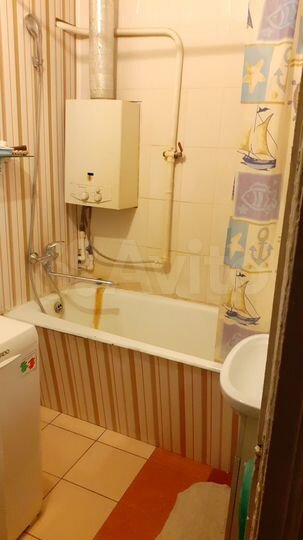 Комната 18 м² в 3-к., 1/2 эт.