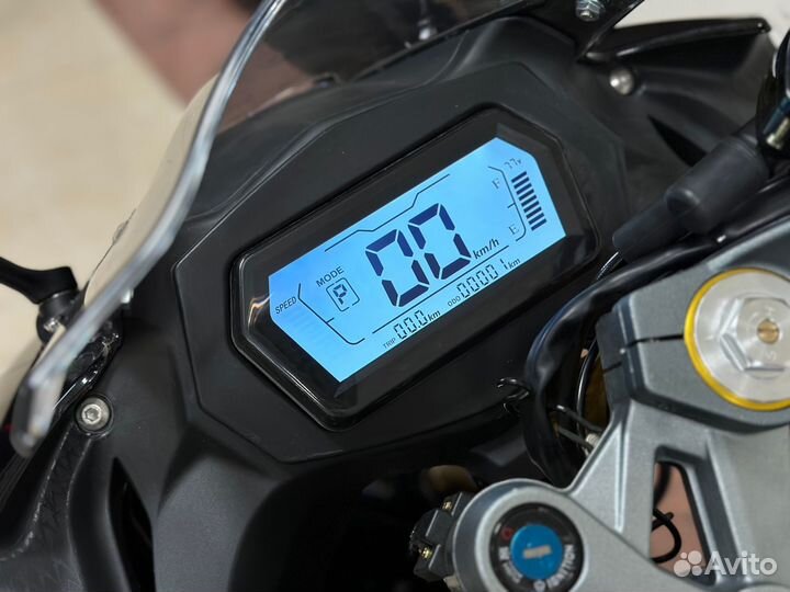 Мотоцикл электрический Yamaha R3