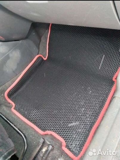 Автоковры водительские EVA Nissan Bassara JU30 Ева