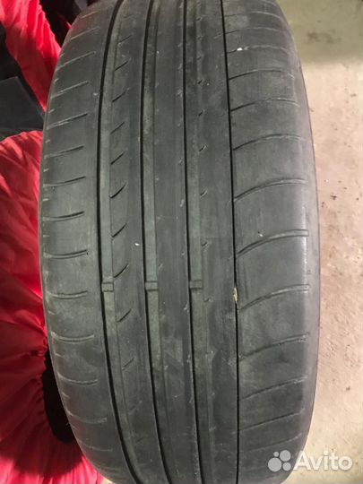 Dunlop SP Sport Maxx 235/50 R18