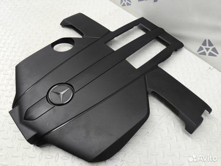 Крышка двигателя передняя Mercedes-Benz Gle Coupe