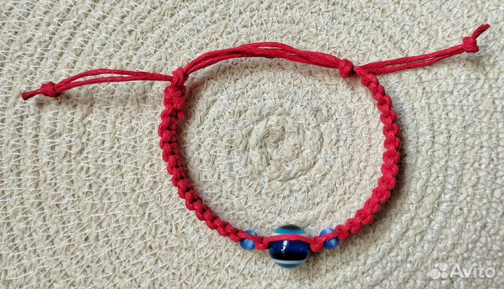 Браслет красная нить 