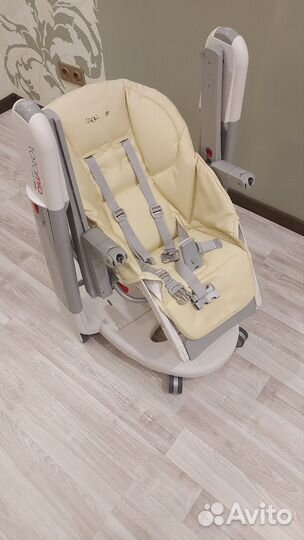 Стульчик для кормления peg perego