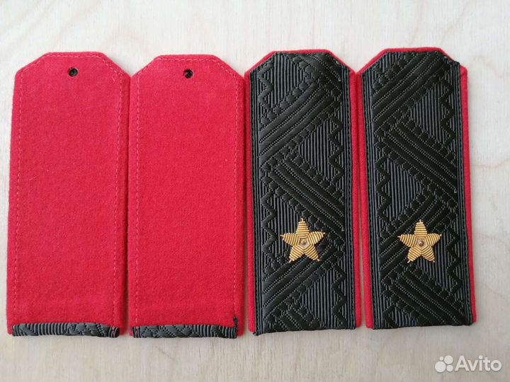 Генеральские погоны, вышитые звезды (канитель )