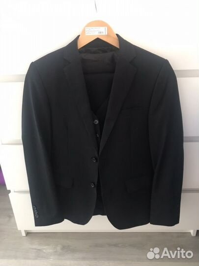 Школьный костюм тройка