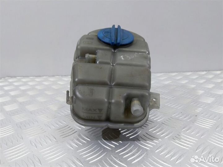 Бачок расширительный Audi A6 C7 4G0121403G