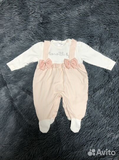 Костюмчик детский новый