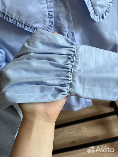 Блузка с воротником