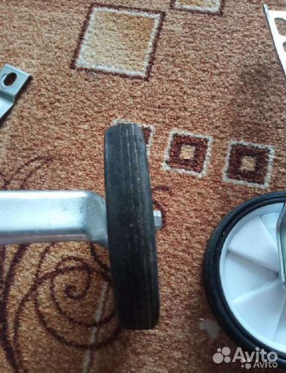 Колеса боковые