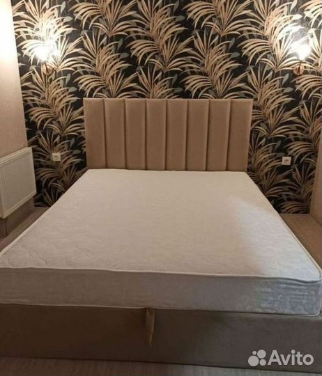 Дизайнерская кровать