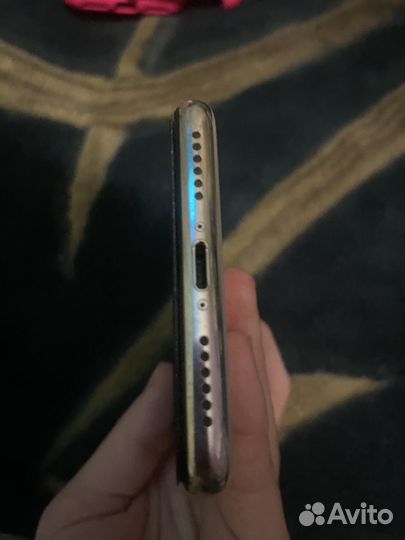 iPhone X, 256 ГБ