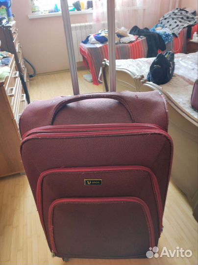 Чемодан на колесах бу большой