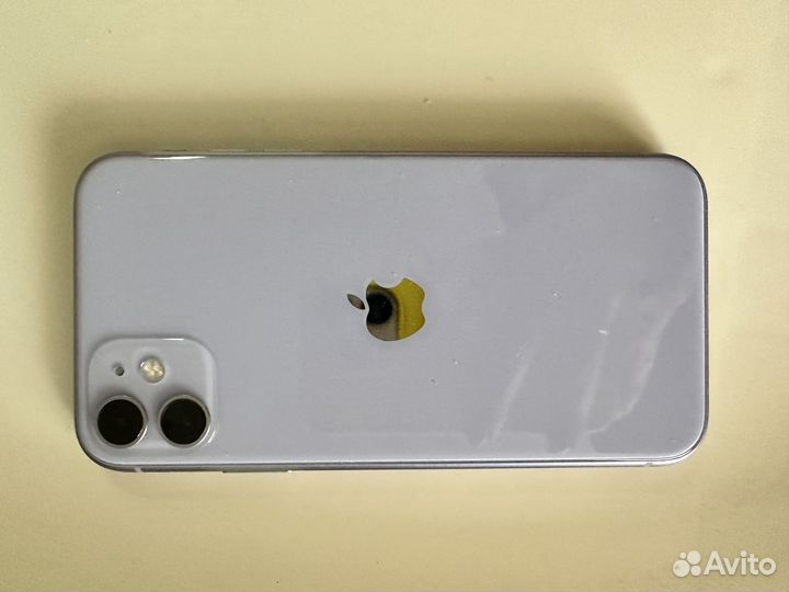 Продам iPhone 11
