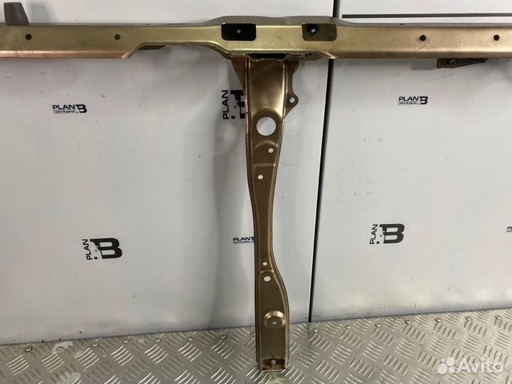 Рамка радиатора Honda Cr-V RD5 2004