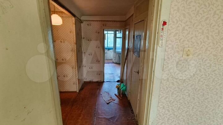 2-к. квартира, 50 м², 1/5 эт.