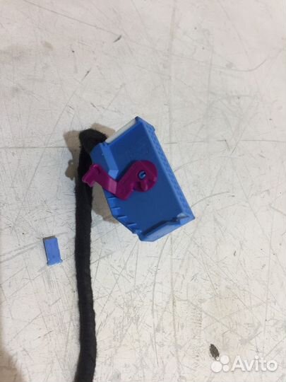 Электропроводка обшивки двери передняя правая