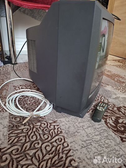 Телевизор бу samsung