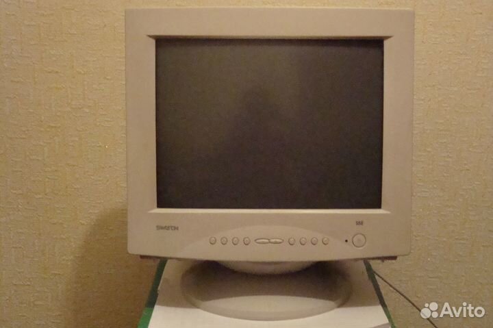 Монитор Samsung Samatron 55E