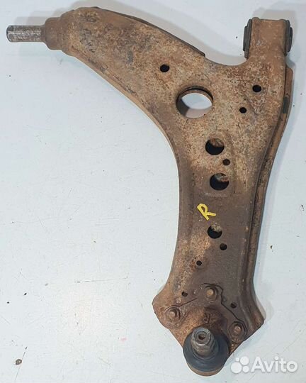 Рычаг правый Skoda Fabia, Roomster, Seat Ibiza
