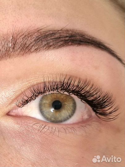 Наращивание ресниц на дому