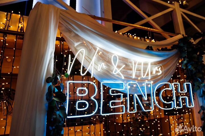 Неоновые вывески для интерьера и наружной рекламы