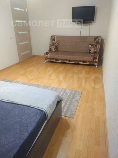 2-к. квартира, 42 м², 1/5 эт.