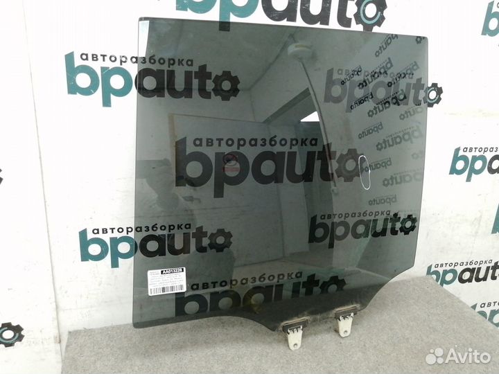 Стекло задней левой двери 84504-65J20 Suzuki Grand