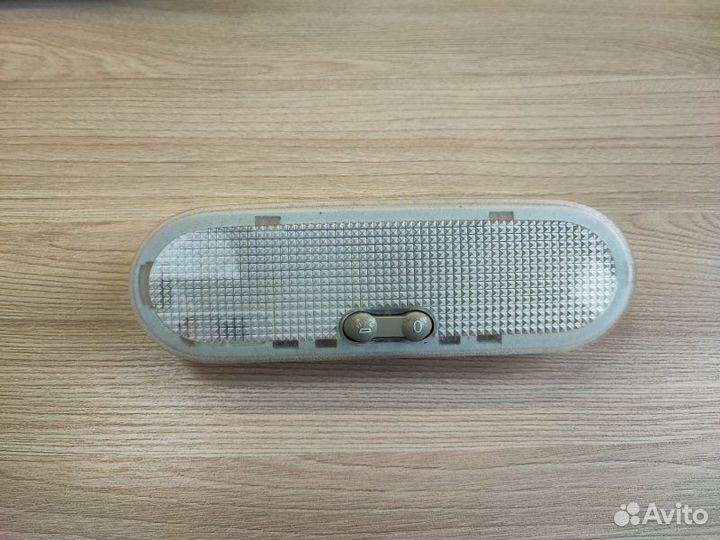 Плафон освещения салона Renault Sandero Stepway