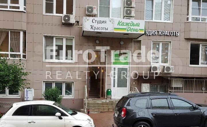 Сдам торговое помещение, 365 м²