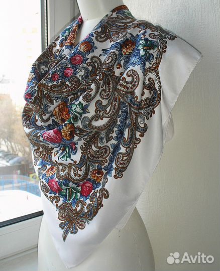 Платок Шерсть Павлово Посадский Стиль Белый