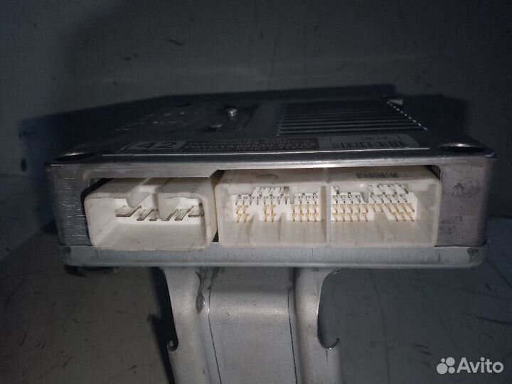 89530-52142 Блок управления ркпп Toyota Yaris