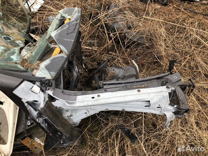 Лонжерон передний правый Audi Q7 2005 2015