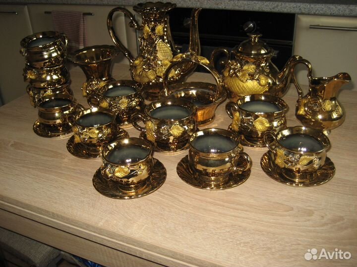 Сервиз Золотая роза